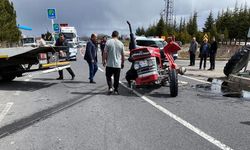 Hacıbektaş’ta Trafik Kazası: Traktör İkiye Bölündü, 2 Kişi Yaralandı