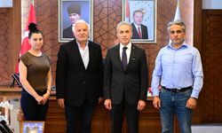 Hacıbektaş Veli Kültür Derneği Heyetinden Vali Hüseyin Kök’e Ziyaret