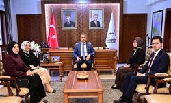 Hacıbektaş Heyeti, Vali Hüseyin Kök’ü Ziyaret Etti