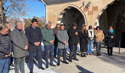 Hacı Bektaş Veli Dergahı önünde Hızır Lokması dağıtıldı