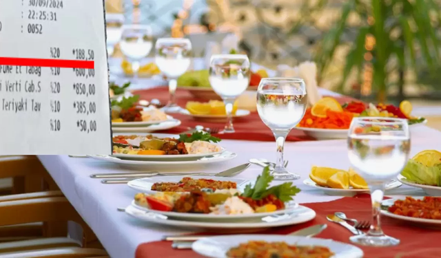 Restoranlarda "Servis ve Kuver" Ücreti Yasaklandı