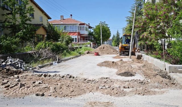Hacıbektaş’ta Altyapı Sonrası Üstyapı Çalışmaları Hız Kazandı