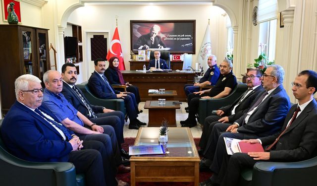 Nevşehir Valisi Hüseyin Kök, Hacıbektaş Kaymakamlığı'nda İlçedeki Yatırımlar ve Kamu Hizmetlerini Değerlendirdi