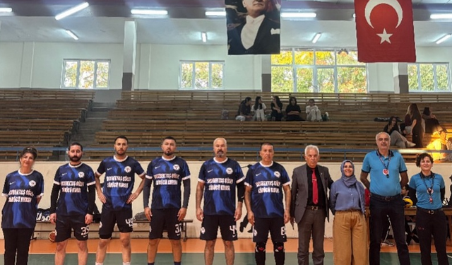 Hacıbektaş’ta Kurumlar Arası Voleybol Turnuvası Başladı