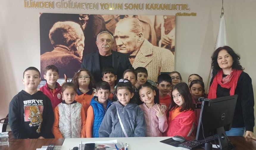 Atatürk İlköğretim Okulu Öğrencilerinden Belediye’ye Ziyaret