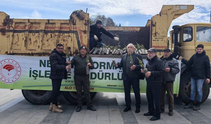 Hacıbektaş’ta 4 Bin Fidan Vatandaşlara Dağıtıldı