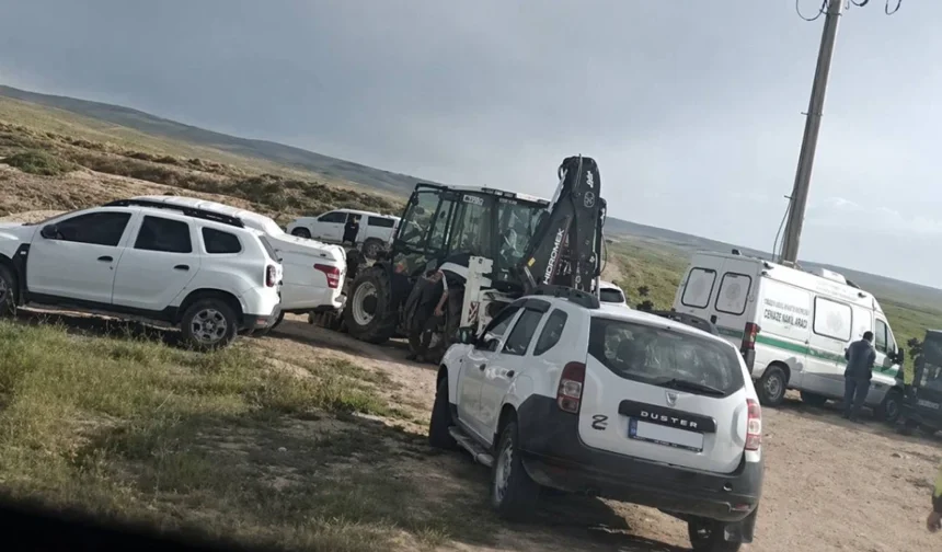Hacıbektaş-Mucur Sınırında Kimliği Belirsiz Gömülü Ceset Bulundu!