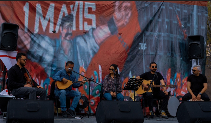 Grup Katre Band Kayseri’de 1 Mayıs Coşkusuna Ortak Oldu