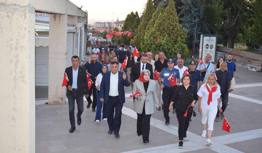 Hacıbektaş'ta Bayrak Yürüyüşüyle 15 Temmuz Anması