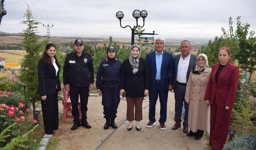 Karaburna’daki Ağaçlandırma Alanlarına Protokol Ziyareti