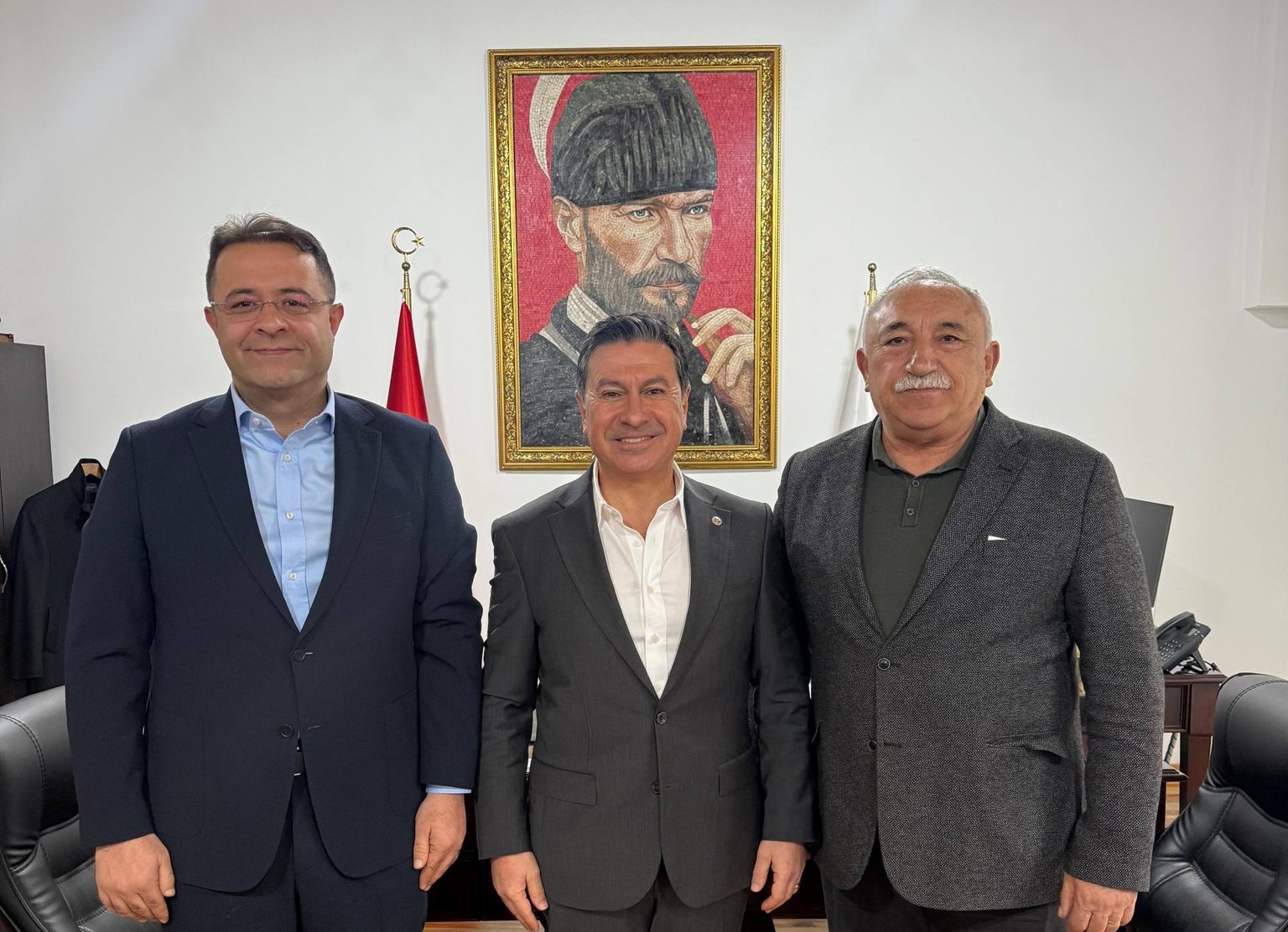 617556667 1313442330816510 8253662934626096907 N