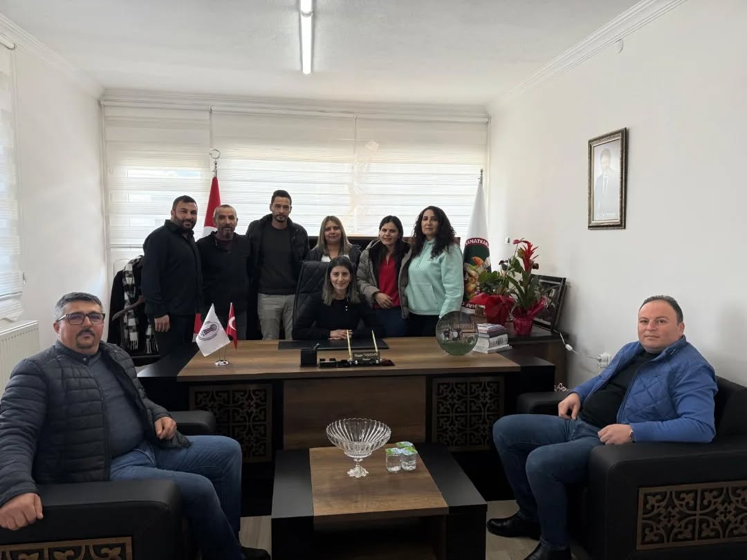 619363927 17985455150928318 5920976921151286245 N-1