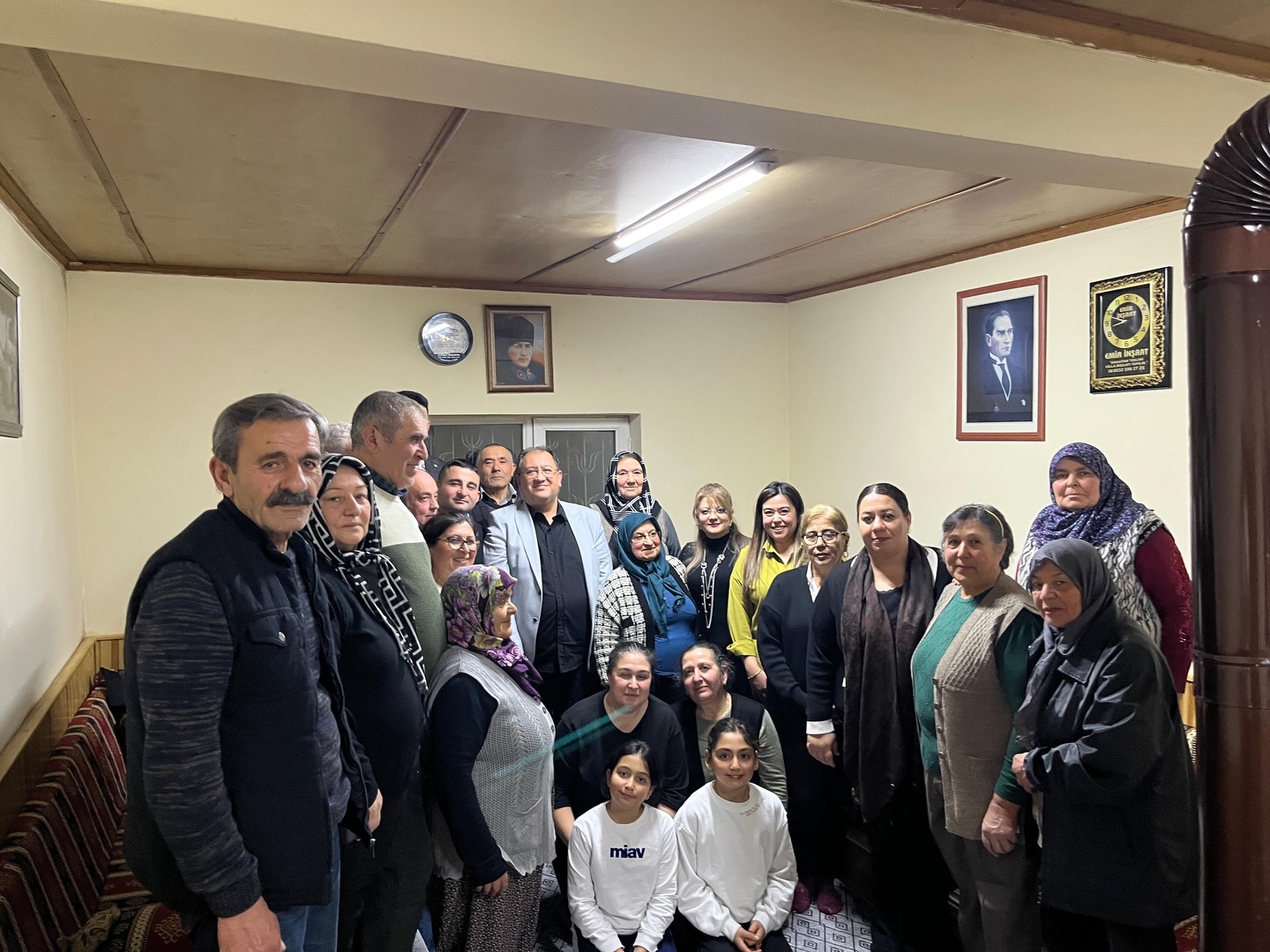 629590811 18194058793341329 5634498157556647673 N