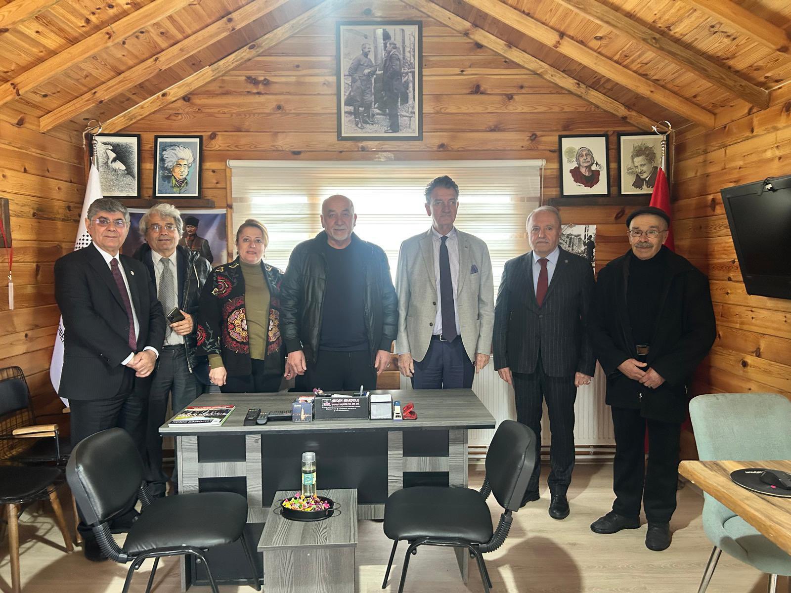 H Aj Z Orn W E A A D R Xm