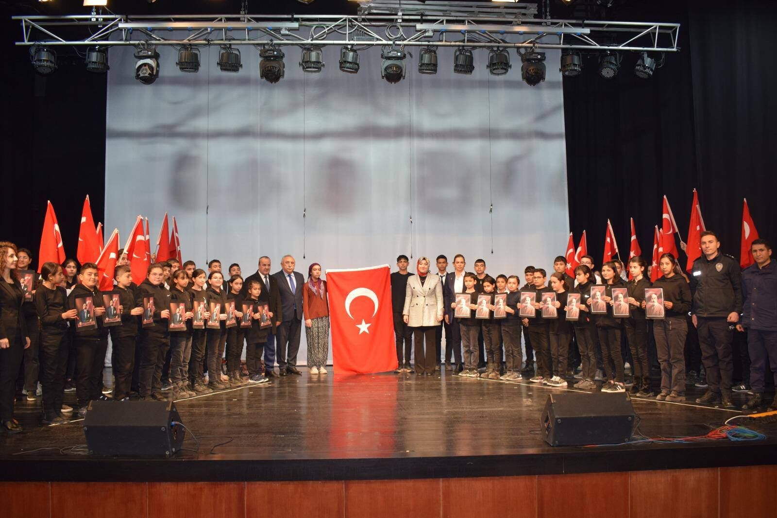 650593917 122133009495007294 448366182350750190 N