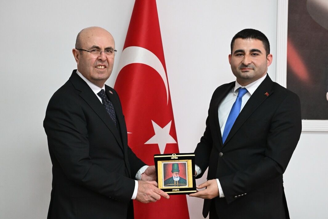 656880915 17871257055592211 783378906762880189 N