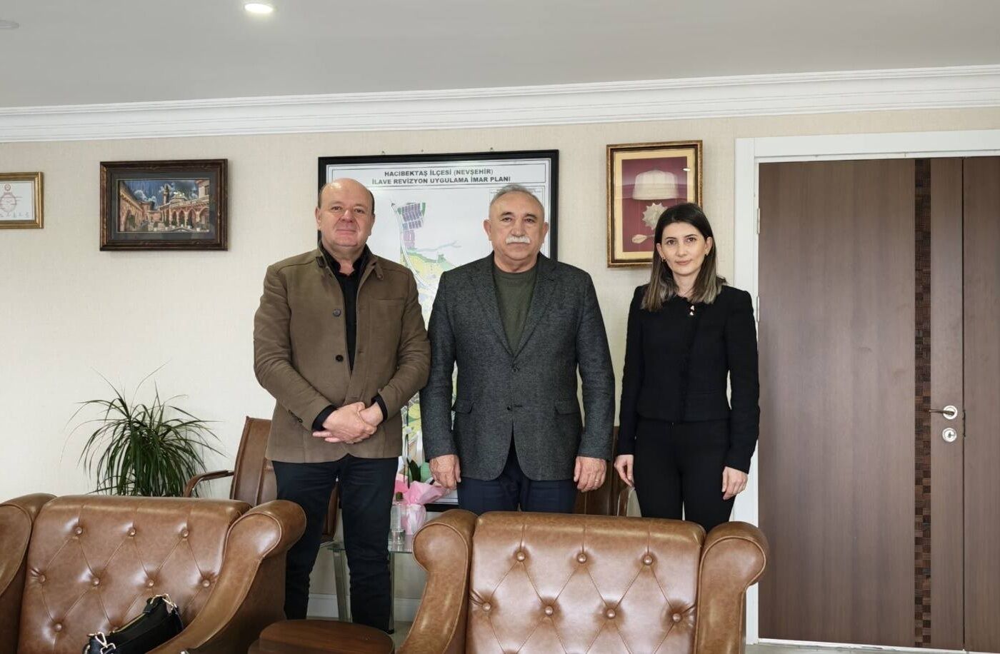 658209406 1368385168655559 4548359197935336430 N