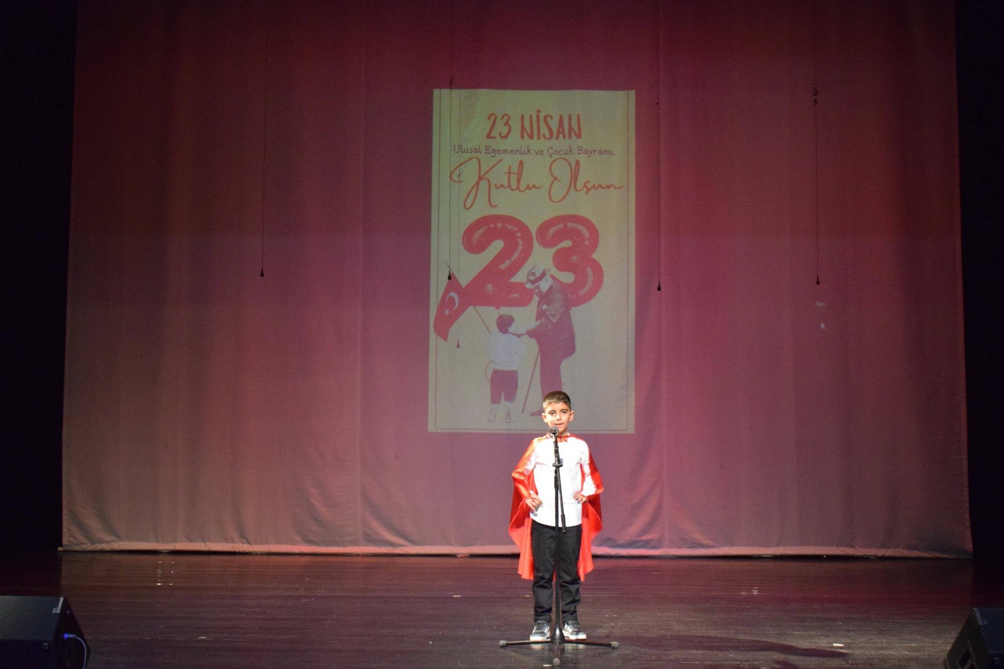 678969990 122137275807007294 5037186651805813278 N