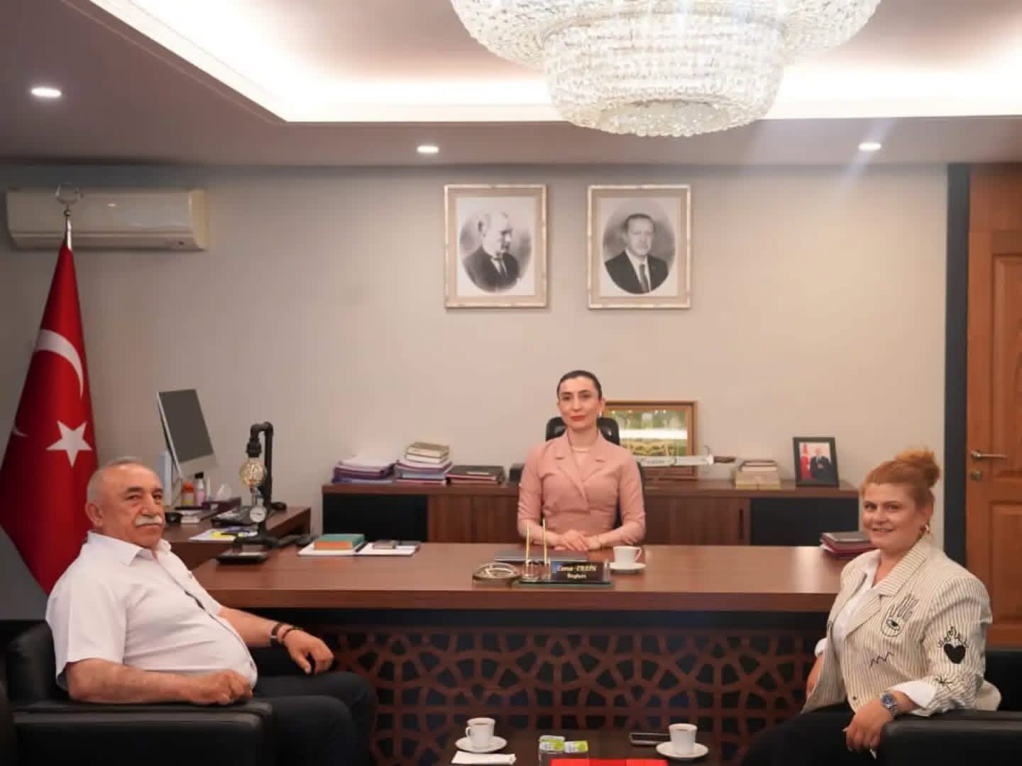Ali Kaim ve Merve Özgün Aloğlu, Esma Ersin’i Yeniden Ziyaret Etti