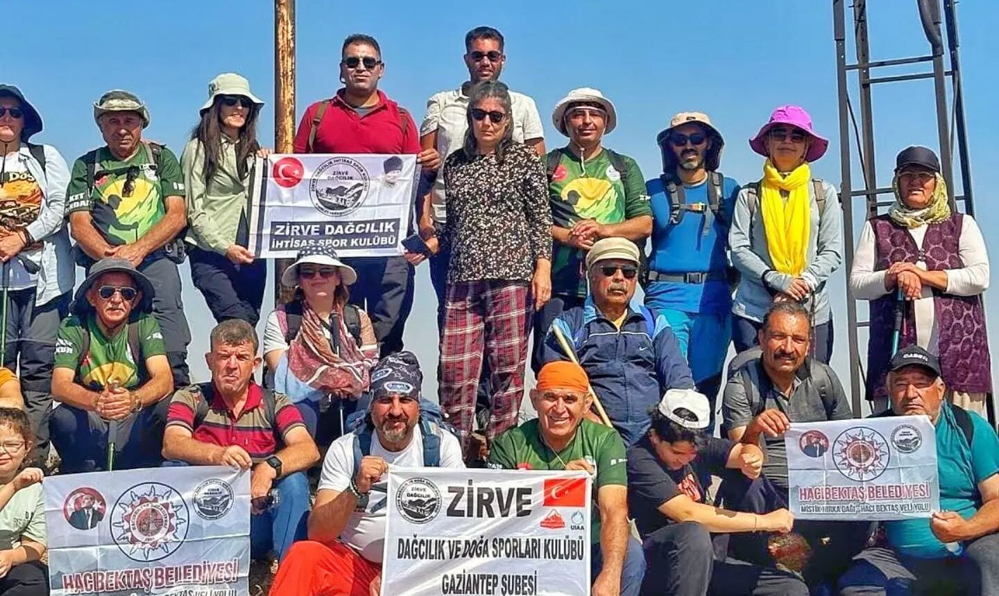 Mistik Hırka Dağı Yürüyüşü 11. Kez Gerçekleştirildi